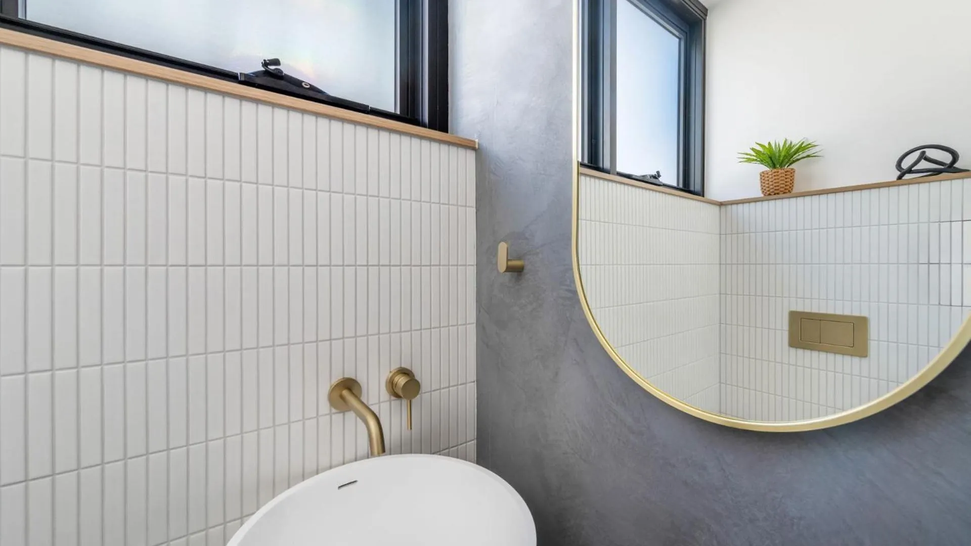 Luxurious Brand New 3 Bedroom House Near The Ocean Mooloolaba Holiday home